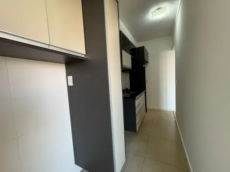 Alugar Apartamento / Padrão em Ribeirão Preto R$ 2.200,00 - Foto 24