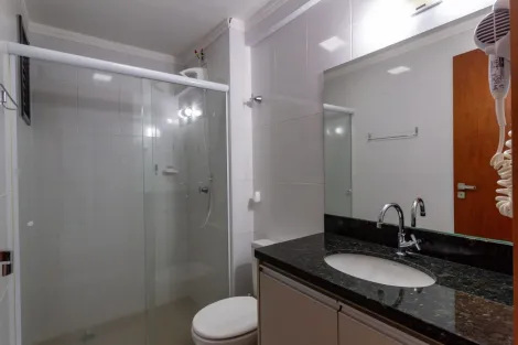 Alugar Apartamento / Padrão em Ribeirão Preto R$ 1.900,00 - Foto 13