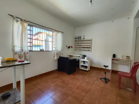 Alugar Casa / Padrão em Ribeirão Preto R$ 1.500,00 - Foto 8