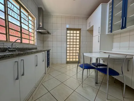 Comprar Casa / Padrão em Ribeirão Preto R$ 500.000,00 - Foto 5