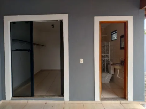 Comprar Casa / Padrão em Santa Rita do Passa Quatro R$ 490.000,00 - Foto 14