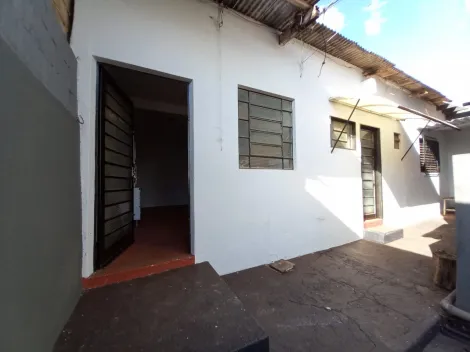 Alugar Casa / Padrão em Ribeirão Preto R$ 1.050,00 - Foto 6