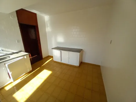 Alugar Apartamento / Padrão em Ribeirão Preto R$ 1.300,00 - Foto 4