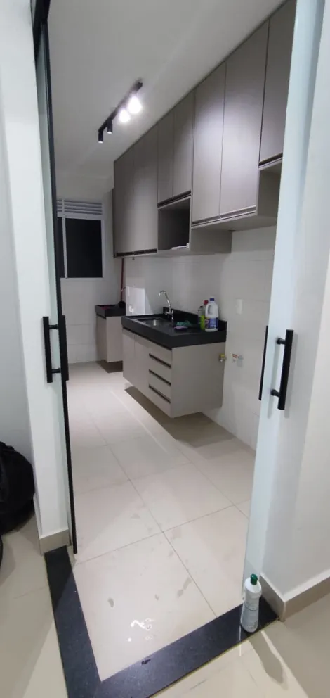 Comprar Apartamento / Padrão em Ribeirão Preto R$ 330.000,00 - Foto 3