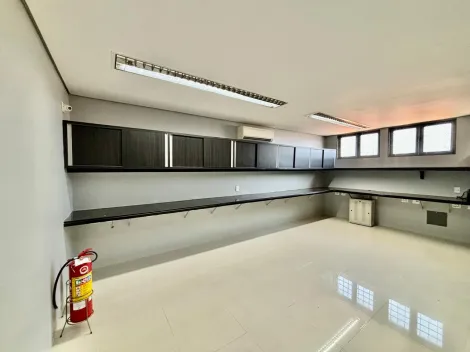 Comprar Comercial padrão / Salão em Ribeirão Preto R$ 2.226.000,00 - Foto 12