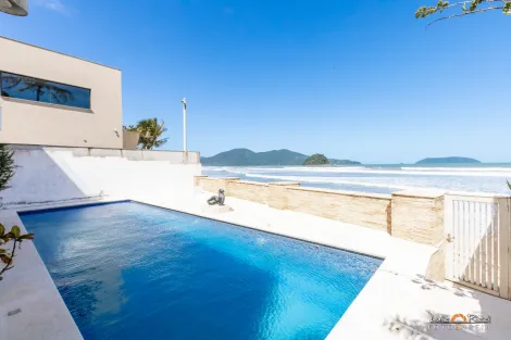 Casa / Padrão em Ubatuba Alugar por R$0,00