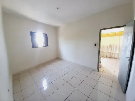 Casa / Padrão em Ribeirão Preto Alugar por R$1.200,00