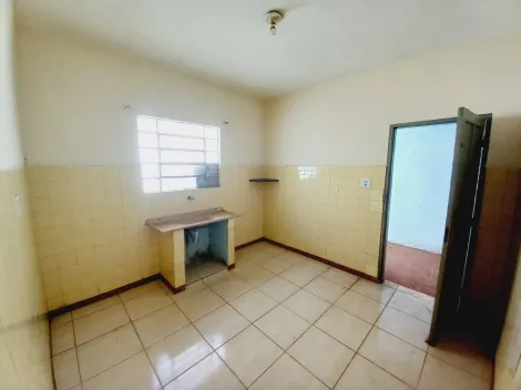 Alugar Casa / Padrão em Ribeirão Preto R$ 1.200,00 - Foto 2