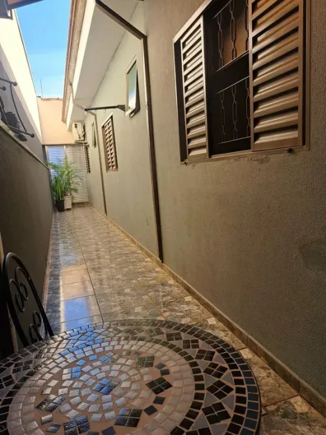 Comprar Casa / Padrão em Ribeirão Preto R$ 296.800,00 - Foto 1