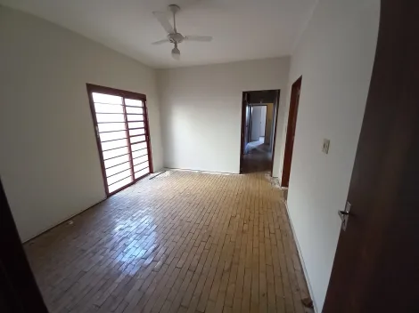 Alugar Casa / Padrão em Ribeirão Preto R$ 3.800,00 - Foto 3