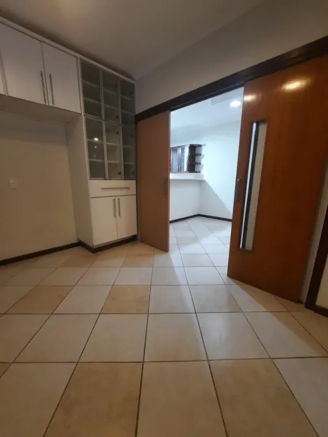 Comprar Casa / Padrão em Ribeirão Preto R$ 330.000,00 - Foto 2