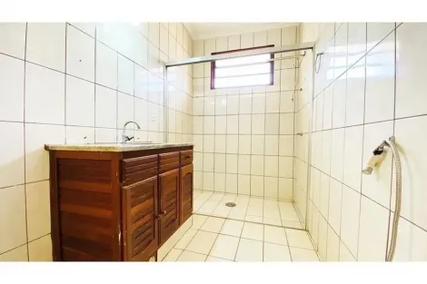 Alugar Casa / Padrão em Ribeirão Preto R$ 2.900,00 - Foto 13