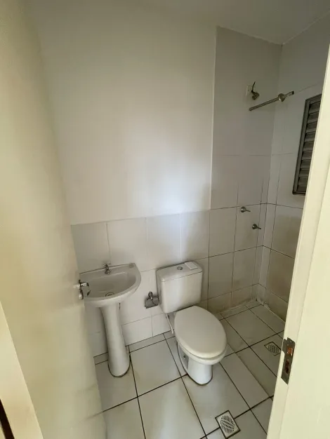 Alugar Apartamento / Padrão em Ribeirão Preto R$ 900,00 - Foto 6