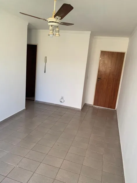 Comprar Apartamento / Padrão em Ribeirão Preto R$ 250.000,00 - Foto 2