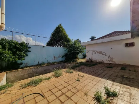 Comercial padrão / Casa comercial em Ribeirão Preto Alugar por R$0,00