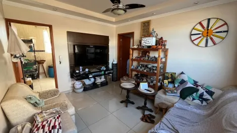 Apartamento / Padrão em Ribeirão Preto 