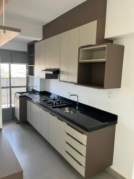 Alugar Apartamento / Padrão em Ribeirão Preto R$ 3.300,00 - Foto 10