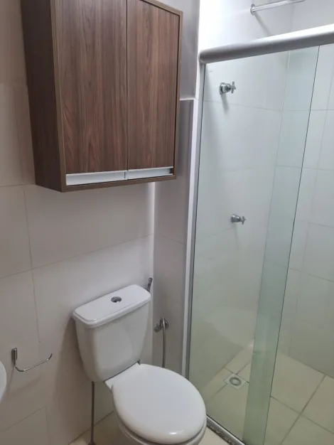 Alugar Apartamento / Padrão em Ribeirão Preto R$ 1.600,00 - Foto 9