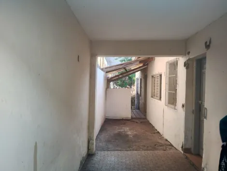 Comprar Casa / Padrão em Ribeirão Preto R$ 160.000,00 - Foto 1