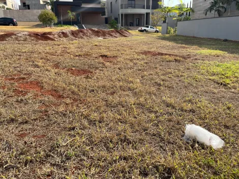 Terreno / Condomínio em Bonfim Paulista 