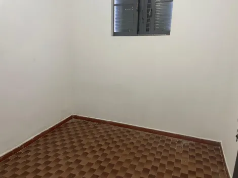 Alugar Casa / Padrão em Ribeirão Preto R$ 1.200,00 - Foto 12