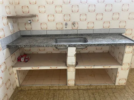 Alugar Casa / Padrão em Ribeirão Preto R$ 1.200,00 - Foto 14