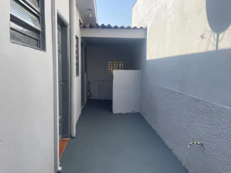 Alugar Casa / Padrão em Ribeirão Preto R$ 500,00 - Foto 22