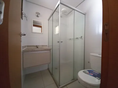 Alugar Apartamento / Padrão em Ribeirão Preto R$ 2.200,00 - Foto 9