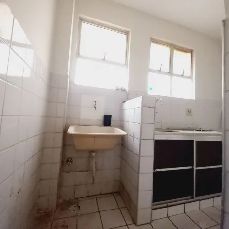 Alugar Apartamento / Padrão em Ribeirão Preto R$ 800,00 - Foto 13