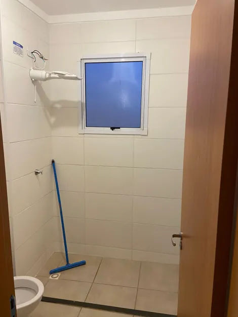 Alugar Apartamento / Padrão em Ribeirão Preto R$ 750,00 - Foto 16