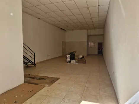 Comercial padrão / Loja em Ribeirão Preto Alugar por R$2.500,00