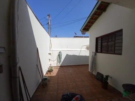 Alugar Casa / Padrão em Ribeirão Preto R$ 1.500,00 - Foto 3