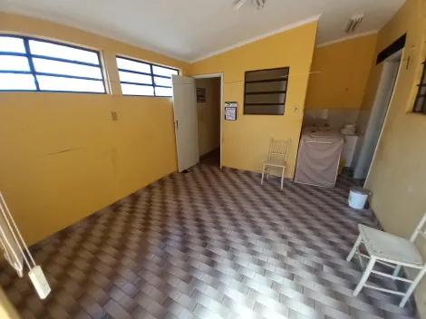 Alugar Casa / Padrão em Ribeirão Preto R$ 1.300,00 - Foto 6