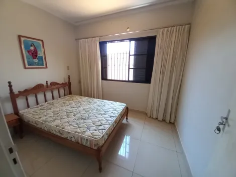 Alugar Casa / Padrão em Ribeirão Preto R$ 1.300,00 - Foto 5