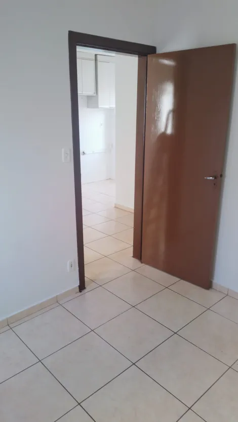 Alugar Apartamento / Padrão em Ribeirão Preto R$ 1.300,00 - Foto 12