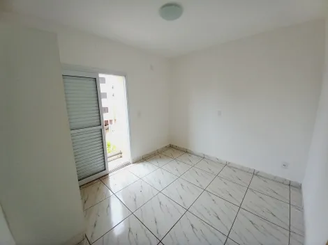 Apartamento / Padrão em Ribeirão Preto Alugar por R$1.100,00