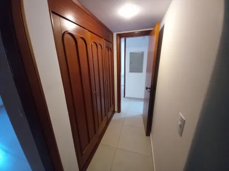 Alugar Apartamento / Padrão em Ribeirão Preto R$ 2.000,00 - Foto 4