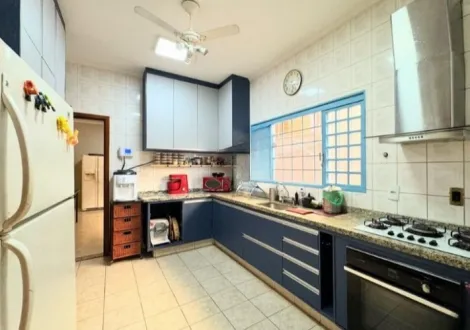 Comprar Casa / Padrão em Ribeirão Preto R$ 790.000,00 - Foto 9