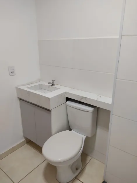 Alugar Apartamento / Padrão em Ribeirão Preto R$ 1.400,00 - Foto 16