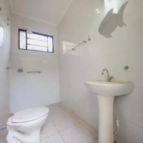 Alugar Casa / Padrão em Ribeirão Preto R$ 2.400,00 - Foto 10