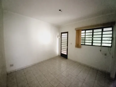 Casa / Padrão em Ribeirão Preto Alugar por R$2.400,00