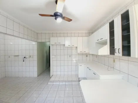 Alugar Casa / Padrão em Ribeirão Preto R$ 2.400,00 - Foto 8