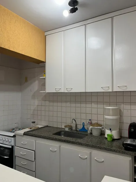 Comprar Apartamento / Kitnet em Ribeirão Preto R$ 230.000,00 - Foto 7