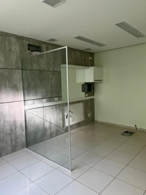 Alugar Comercial condomínio / Sala comercial em Ribeirão Preto R$ 2.500,00 - Foto 2