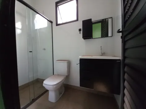 Alugar Casa / Padrão em Ribeirão Preto R$ 1.150,00 - Foto 5