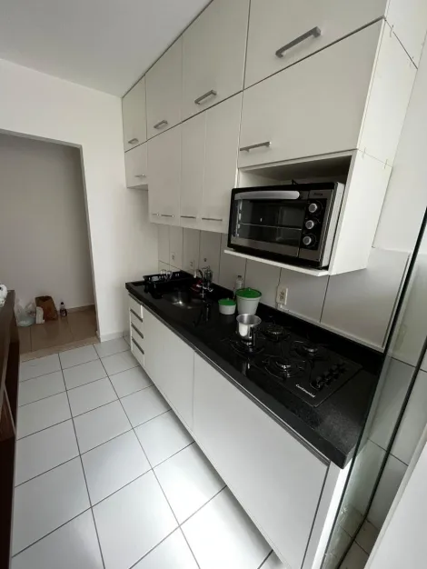 Alugar Apartamento / Padrão em Ribeirão Preto R$ 1.000,00 - Foto 4