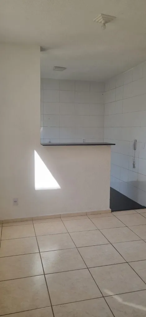 Apartamento / Padrão em Ribeirão Preto Alugar por R$970,00