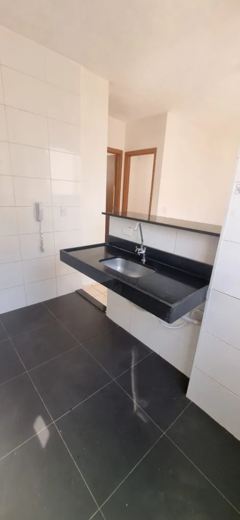 Alugar Apartamento / Padrão em Ribeirão Preto R$ 970,00 - Foto 8