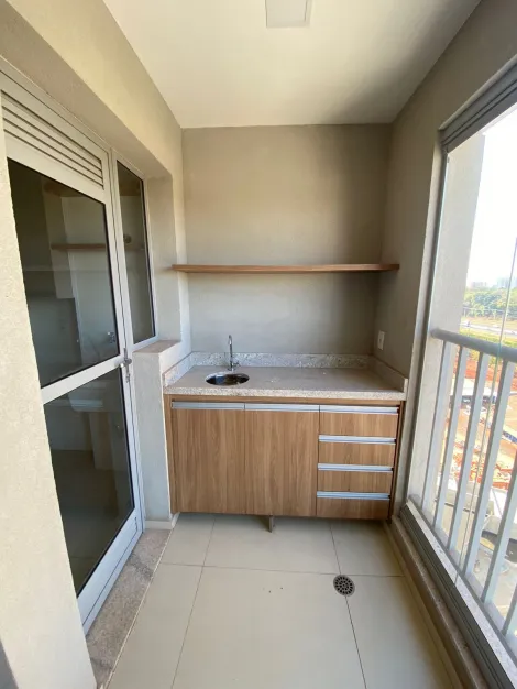 Alugar Apartamento / Padrão em Ribeirão Preto R$ 3.200,00 - Foto 4