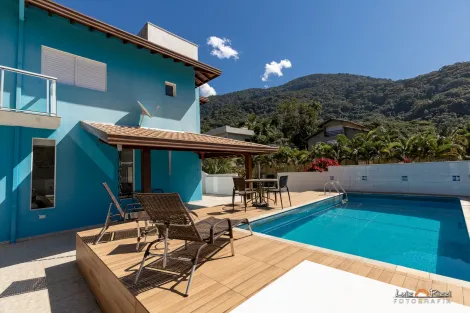 Casa / Sobrado em Ubatuba Alugar por R$0,00